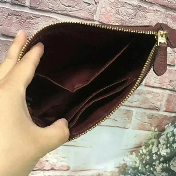 Coach Women’s Large Leather Zip Around Wristlet - Picture 6 of 7